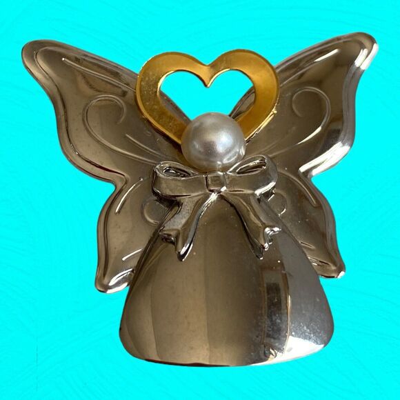 Jane Vtg AOL Angel of Love Pin Brooch Pearl Head Silver Over Brass Signed 1994 - Picture 2 of 10